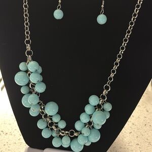 Elegant Turquoise Beaded Necklace